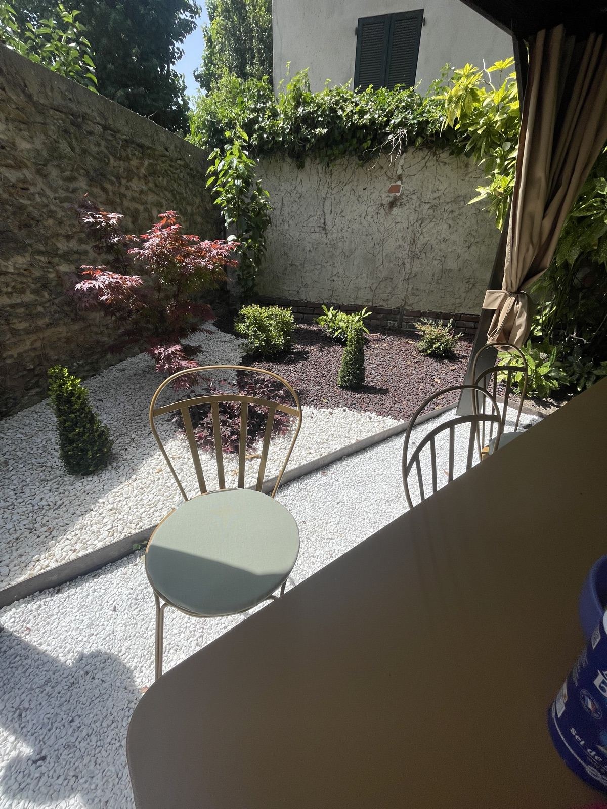 Terrasse paysagée réalisée par Rénovation Metbach